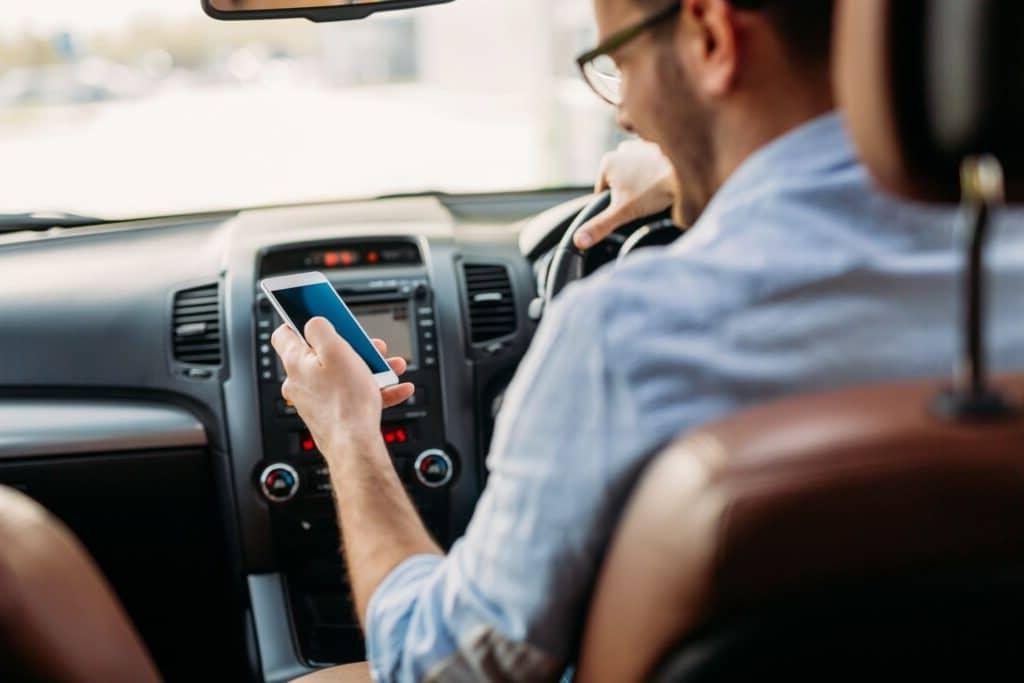 5 Ways You Can Help Prevent Distracted Driving